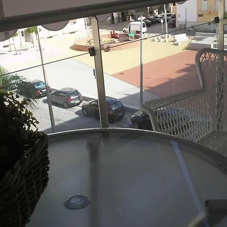 A Dois Minutos, A Pe, Do Areal Monte Gordo